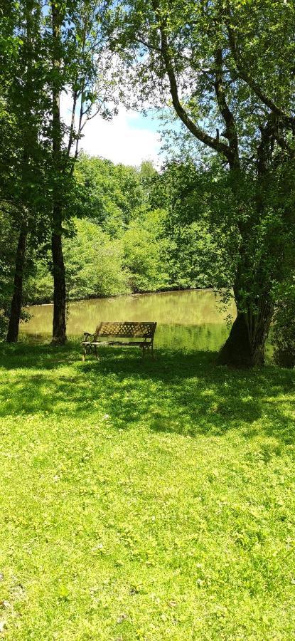 شقة La Grange De L'Epine Forges-la-Foret المظهر الخارجي الصورة