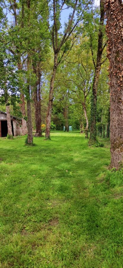 شقة La Grange De L'Epine Forges-la-Foret المظهر الخارجي الصورة